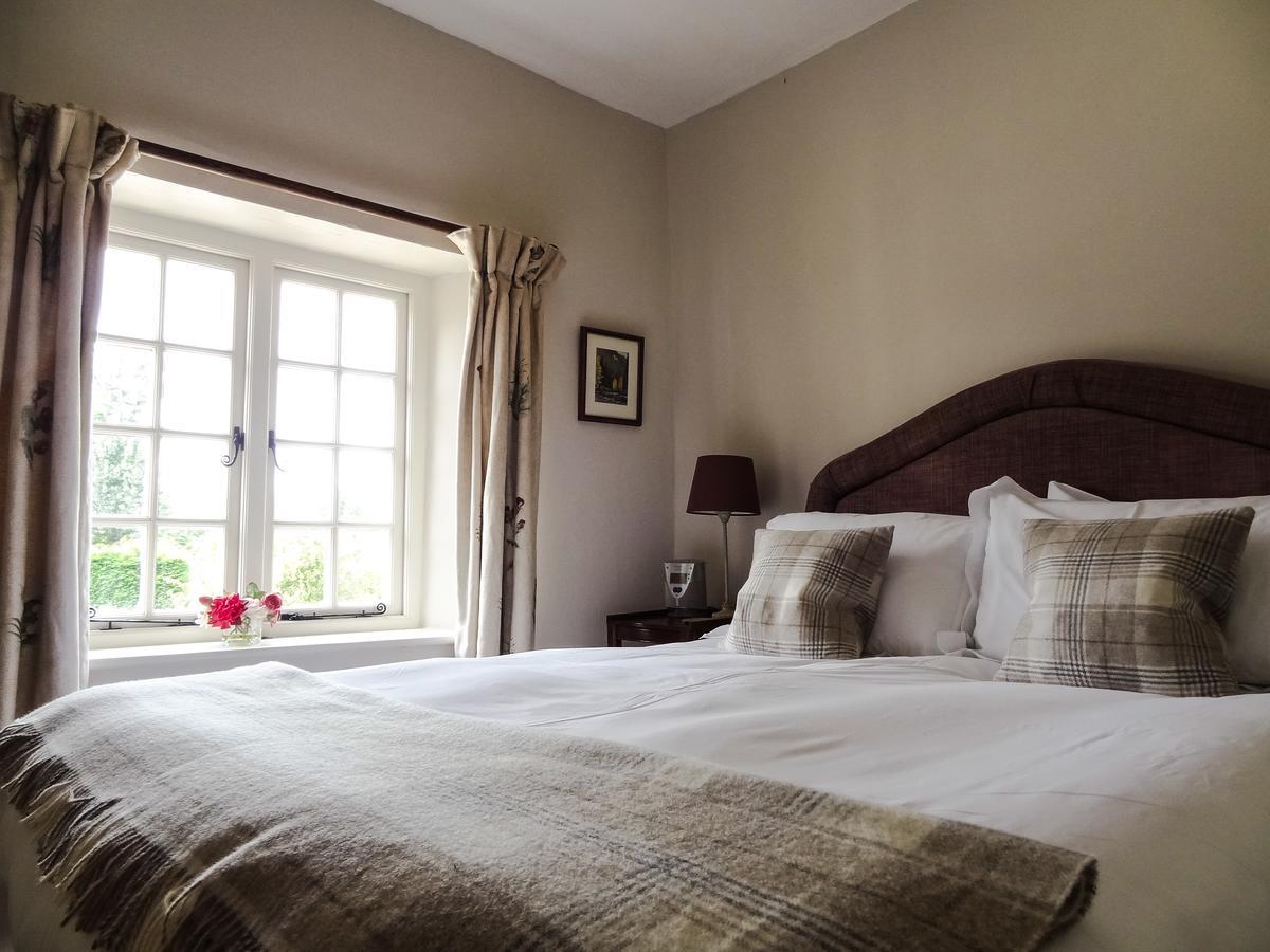 Huxham Farmhouse Panzió East Pennard Kültér fotó