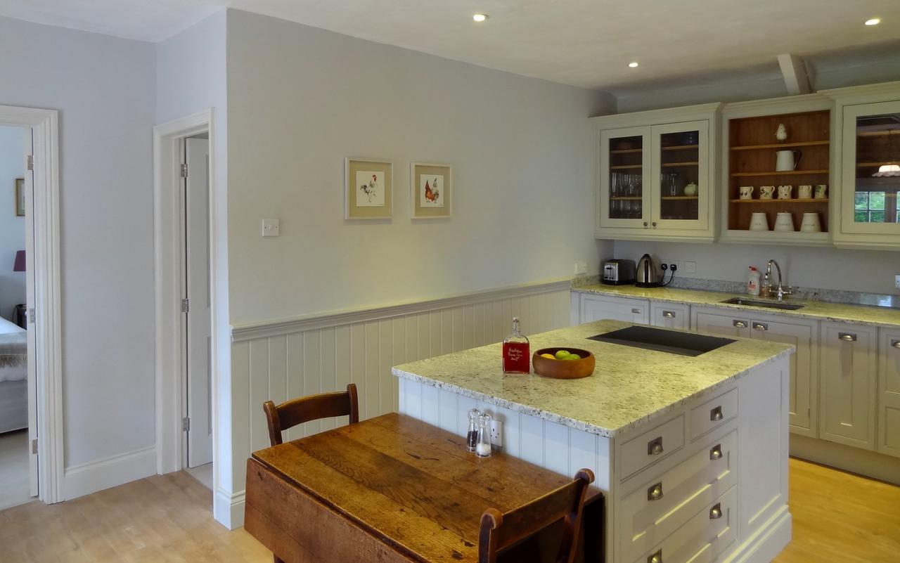Huxham Farmhouse Panzió East Pennard Kültér fotó