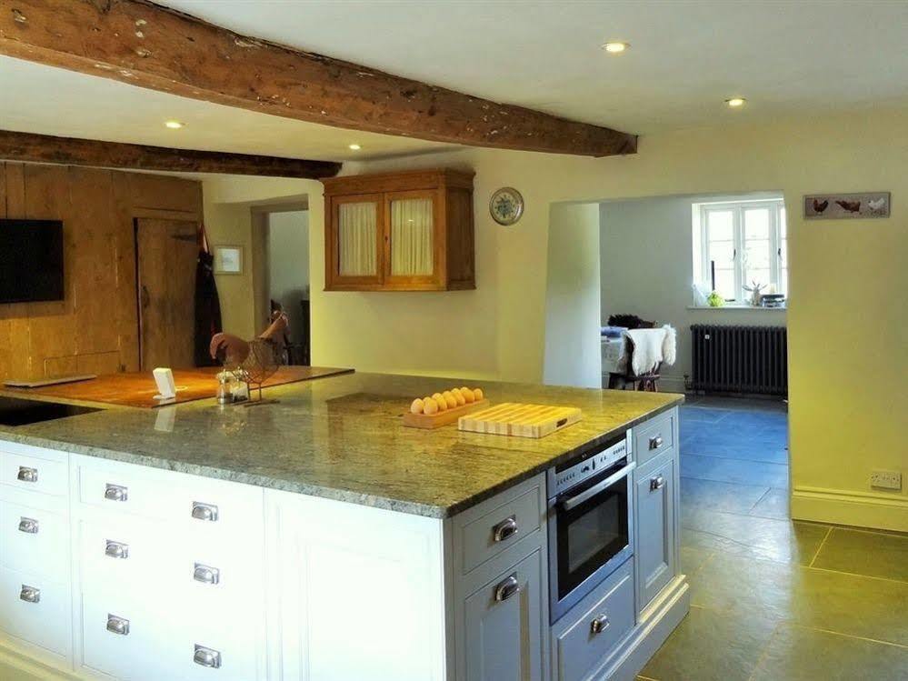 Huxham Farmhouse Panzió East Pennard Kültér fotó